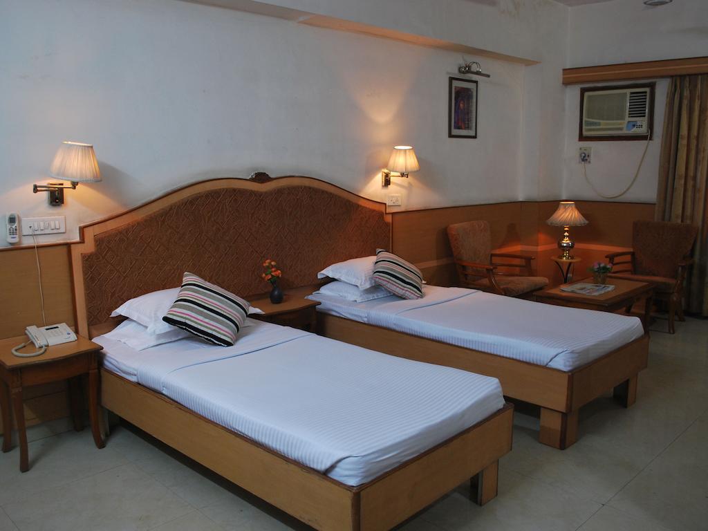Hotel Atithi Аурангабад Стая снимка